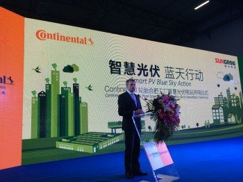 Dr. Ralf Cramer, member of Continental's Executive Board and China CEO