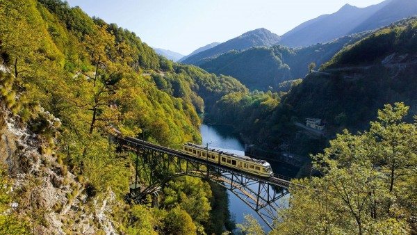 A private ride on the Centovalli Railway is planned to entertain guests