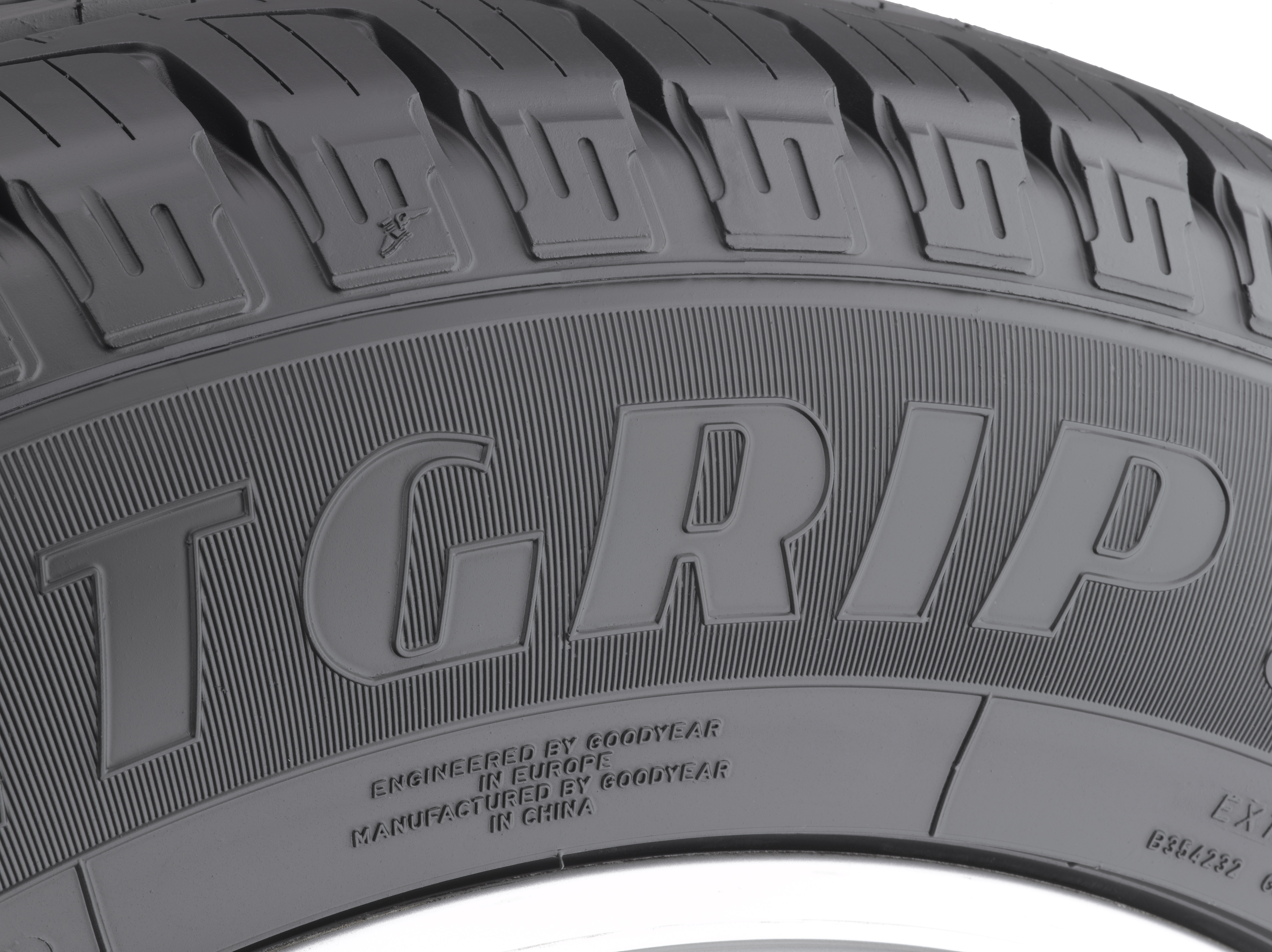 Goodyear EfficientGrip SUV