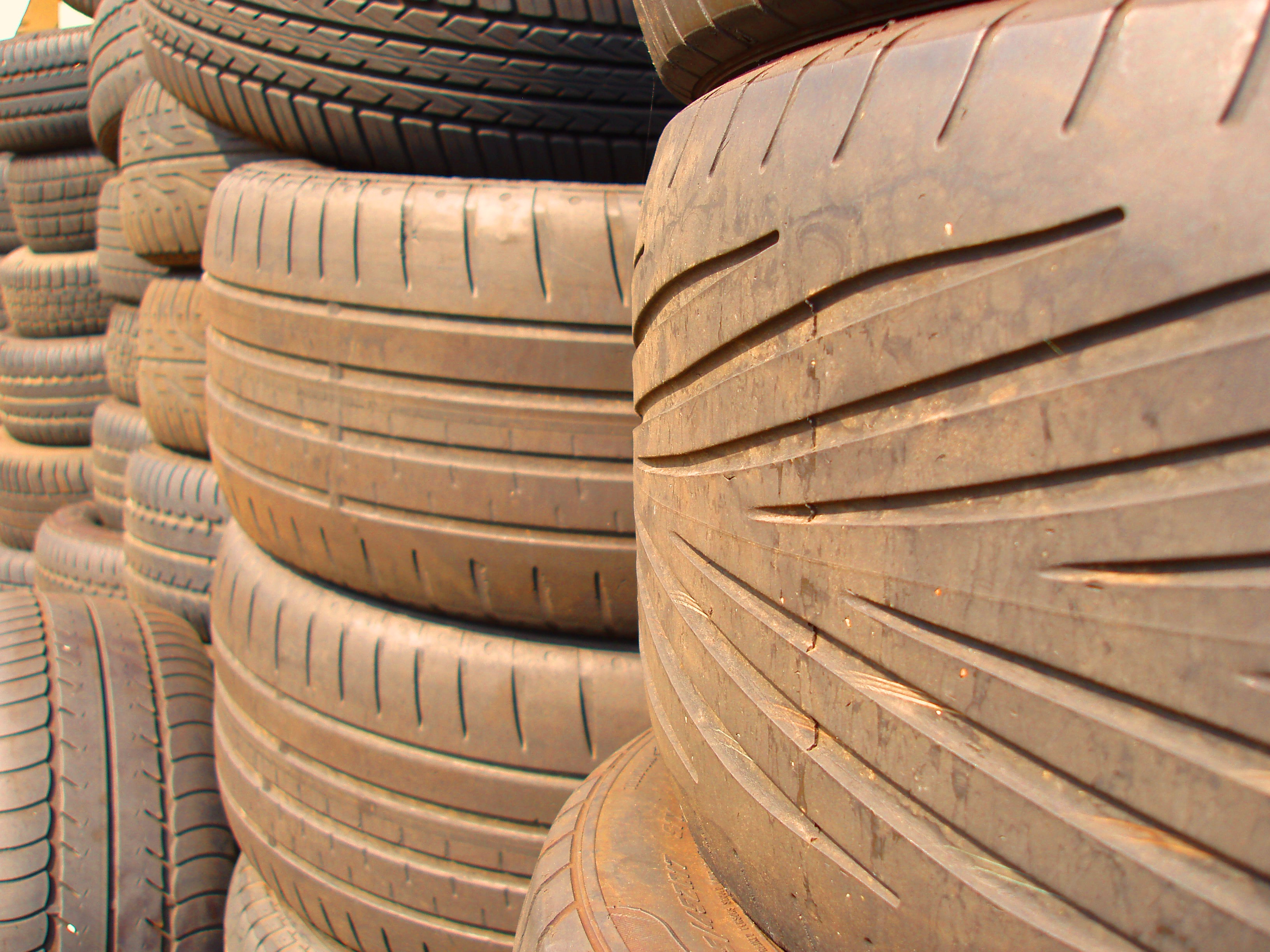 UK tyre retailers continue right-sizing