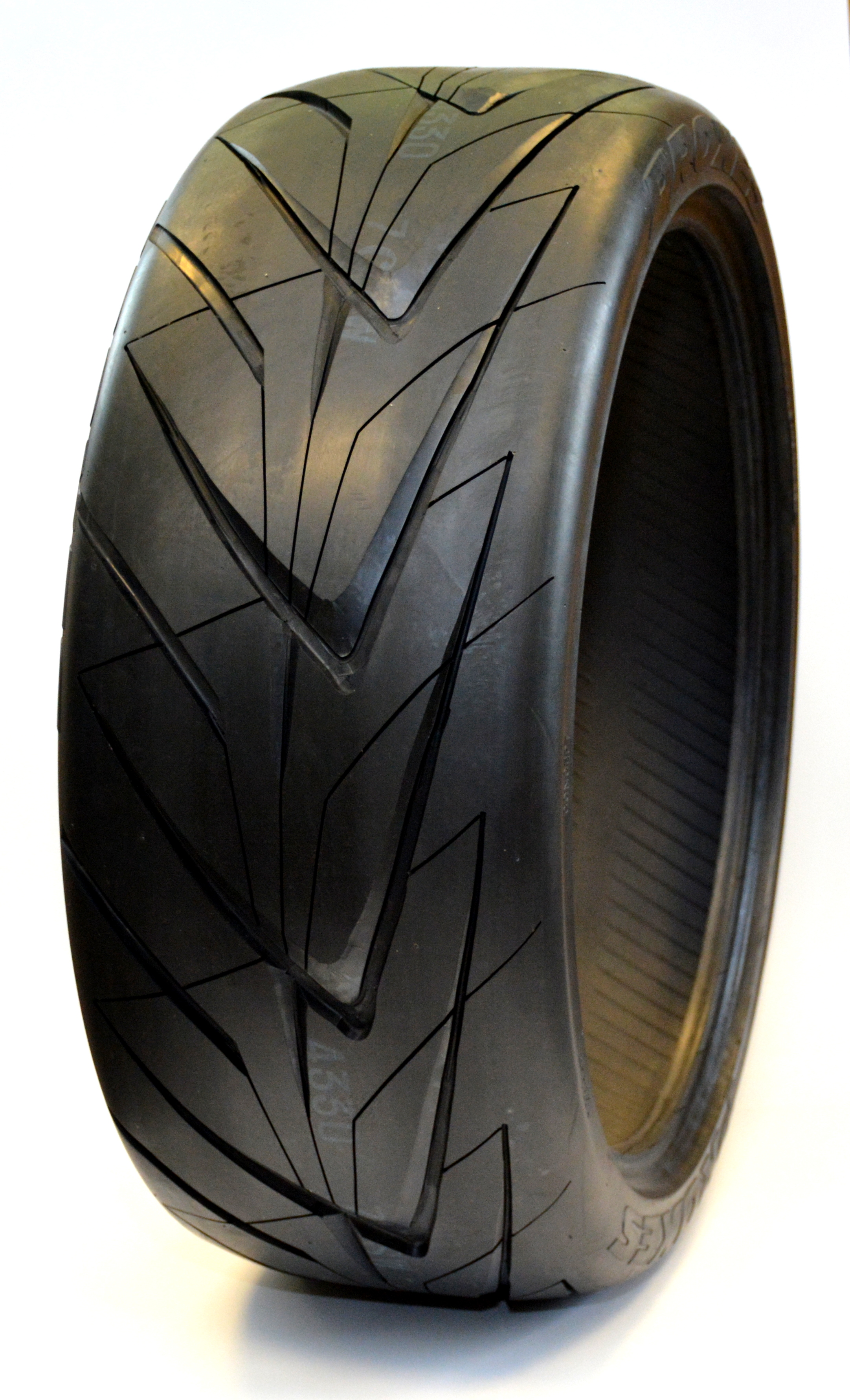 Toyo concept tyre hints at future direction