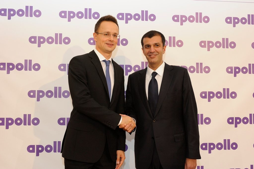 Peter Szijjarto and Neeraj Kanwar Apollo Tyres