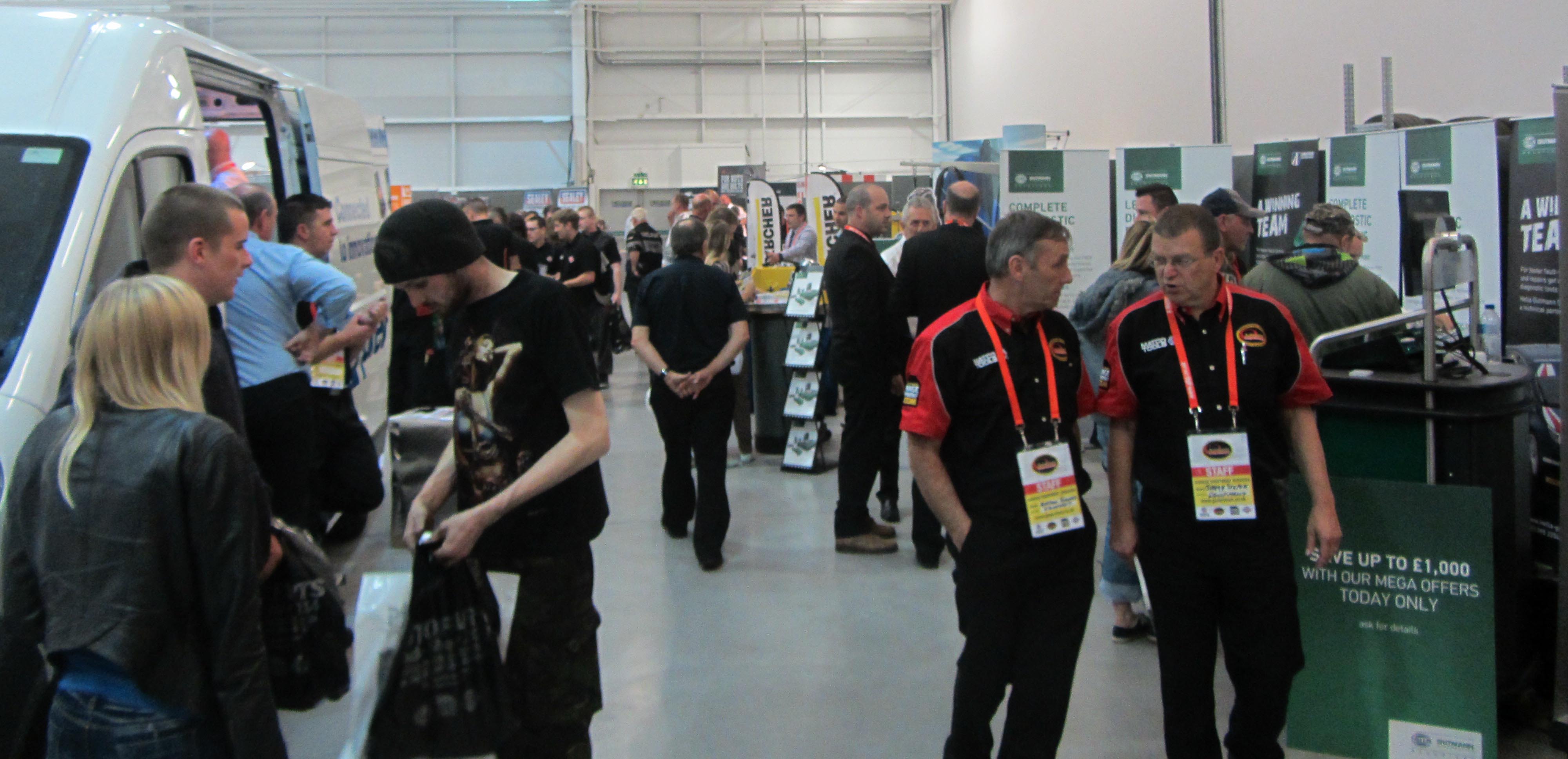 Equipment show attracts 400 mechanics