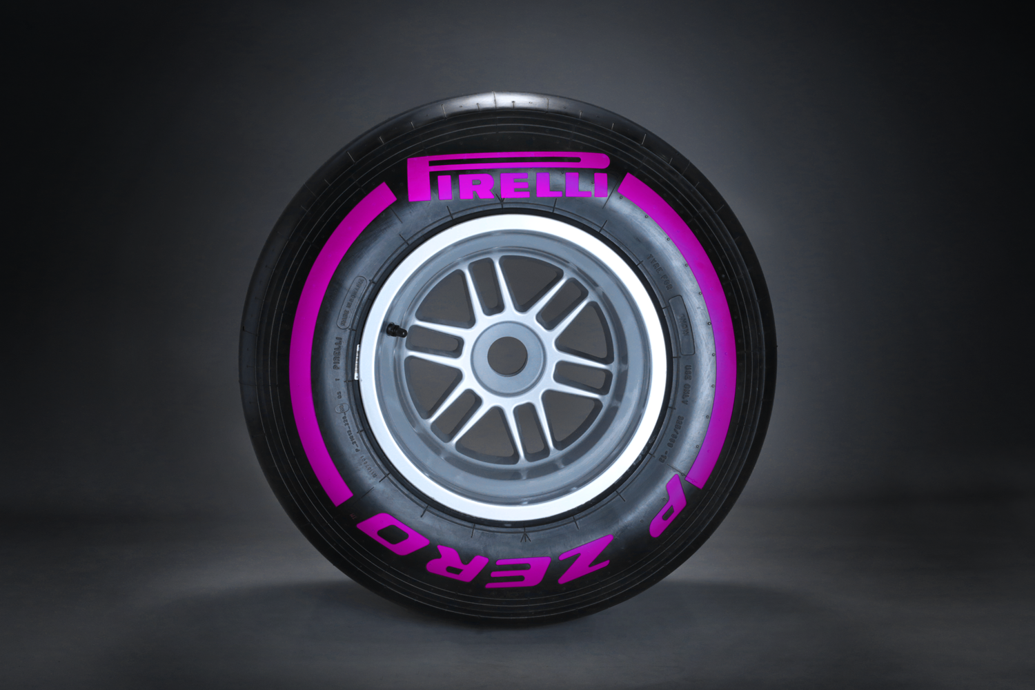 倍耐力为F1韩国站提供“中性+超软”胎 - 轮胎世界网