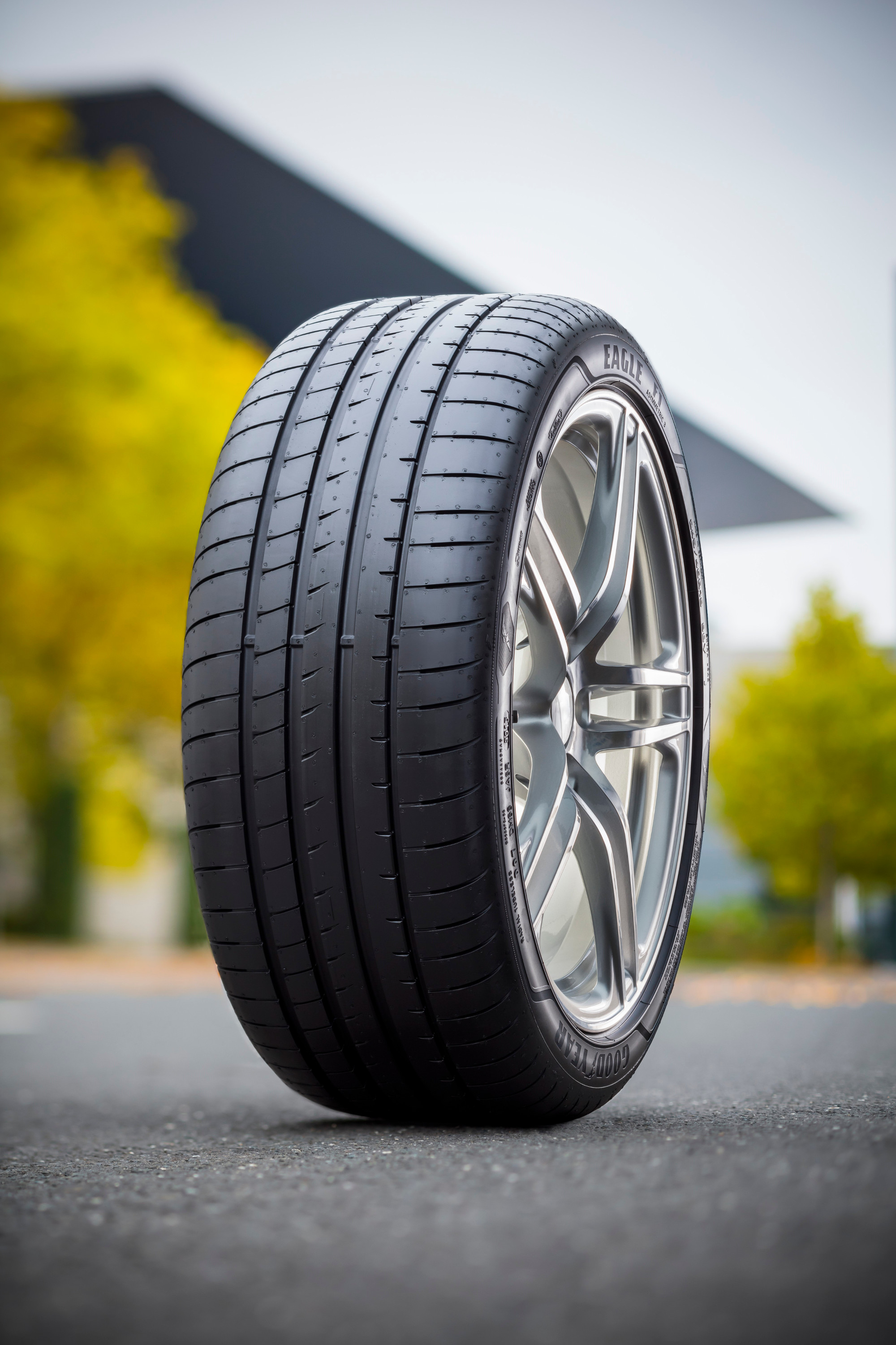Goodyear’s new Eagle F1 Asymmetric 3 boasts strong improvements in mileage and braking