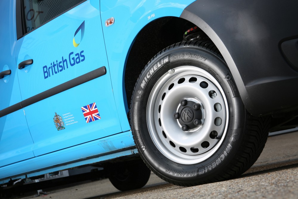 Van Fleet World presents Innovation Award to Michelin CrossClimate