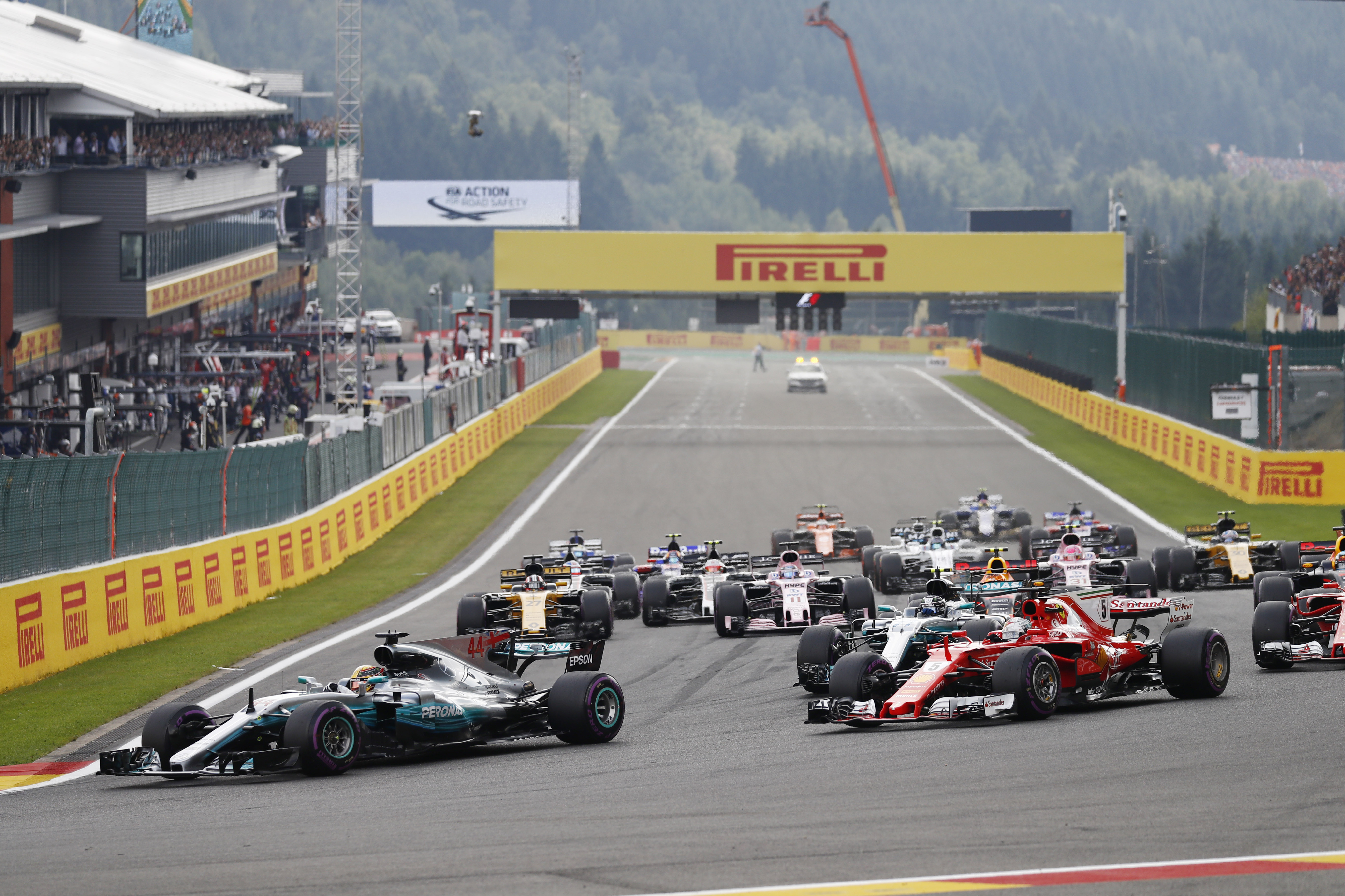 Hamilton wins Spa-Francorchamps ‘sprint’