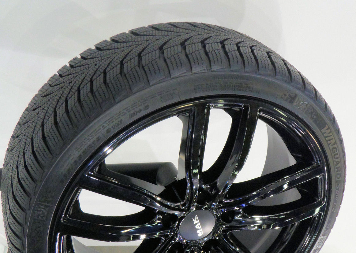 Купить шины 245 55 r19. Nexen Winguard Sport 2. Nexen Winguard Sport 2 зима. Nexen 275/40r20. Winguard Sport 2 275/40 r19.