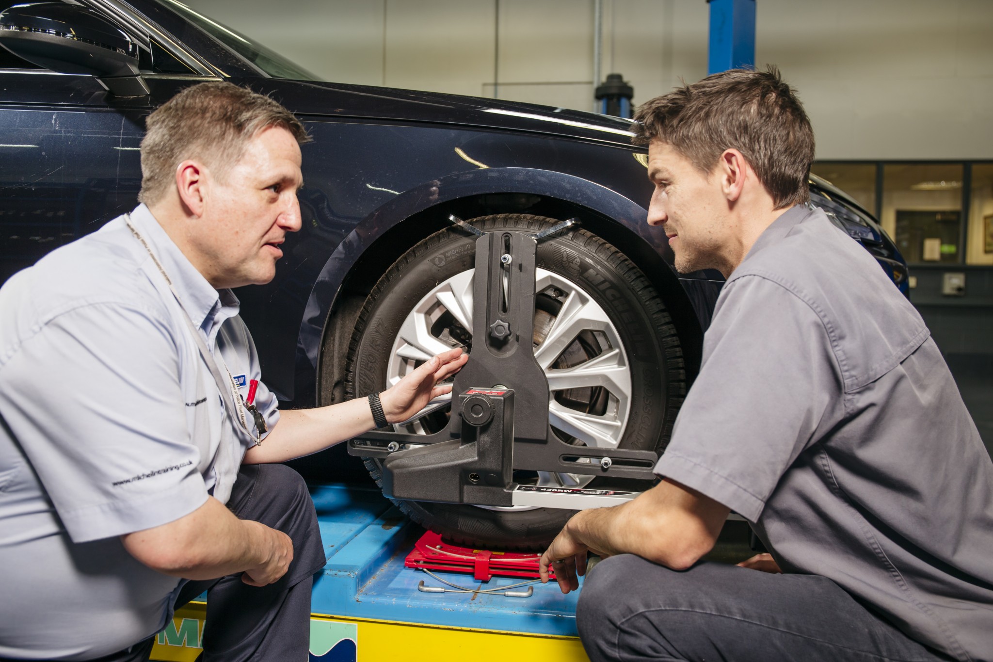 Michelin Auto Professional dealers complete new Licensed Retail Tyre