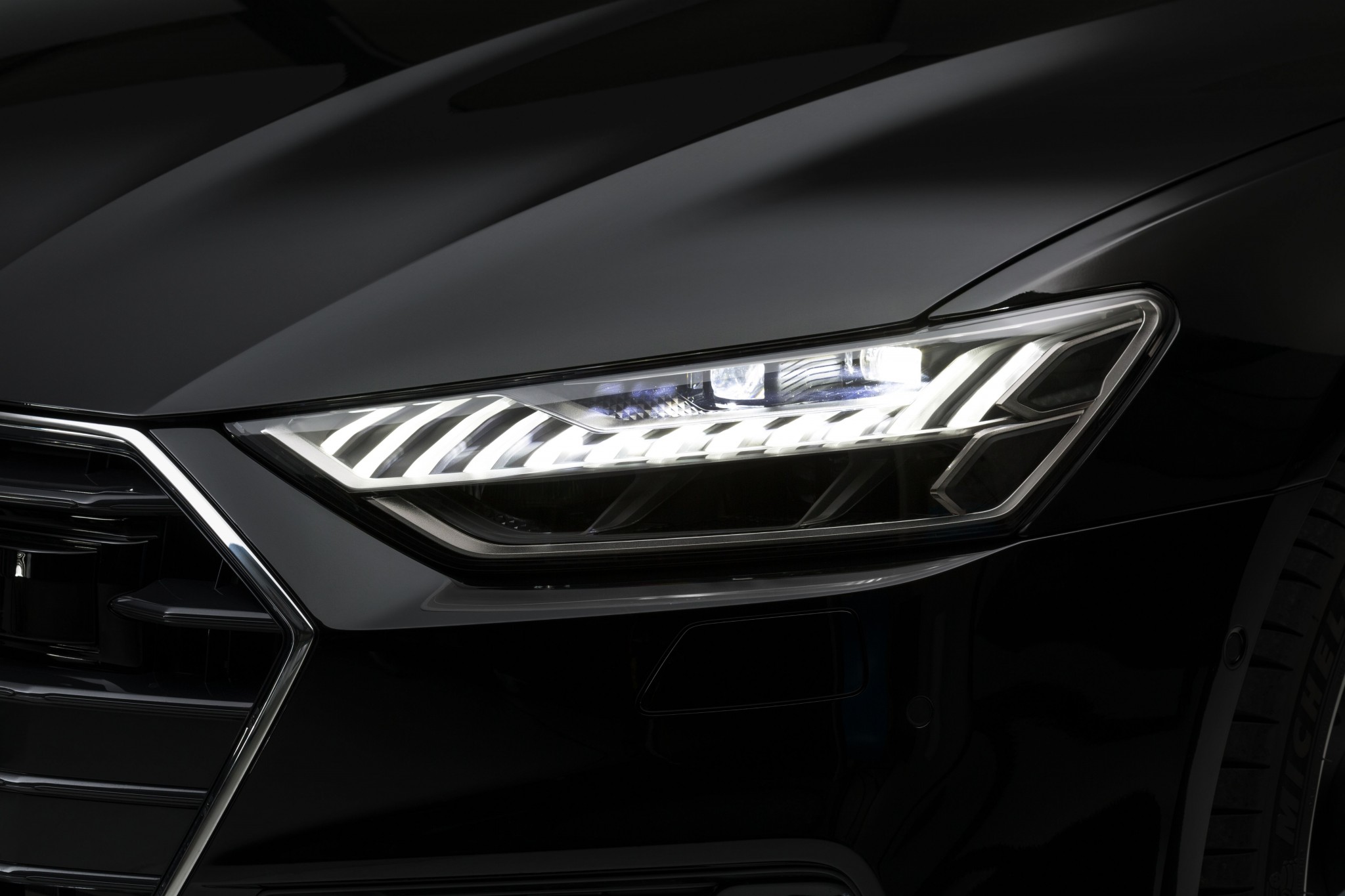 middag toksicitet Regn Hella equips A7 Sportback with intelligent lighting functions - Tyrepress