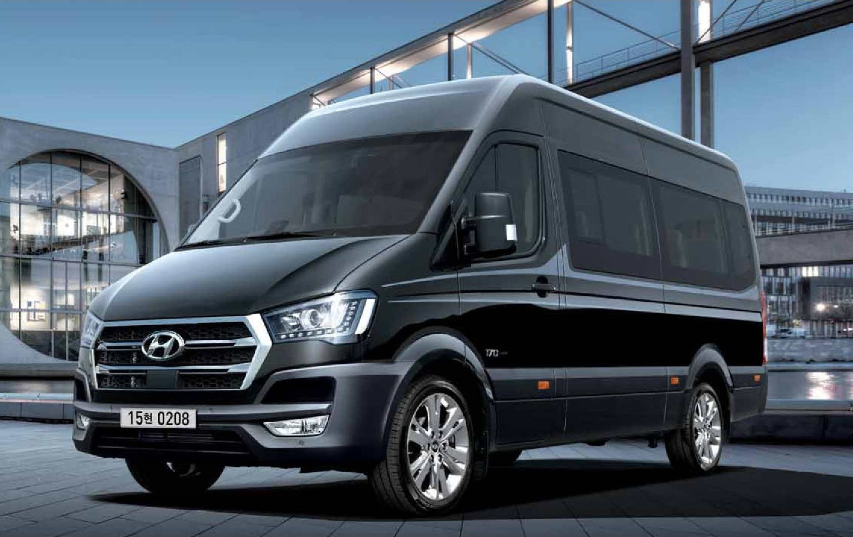 Hyundai limousine микроавтобус