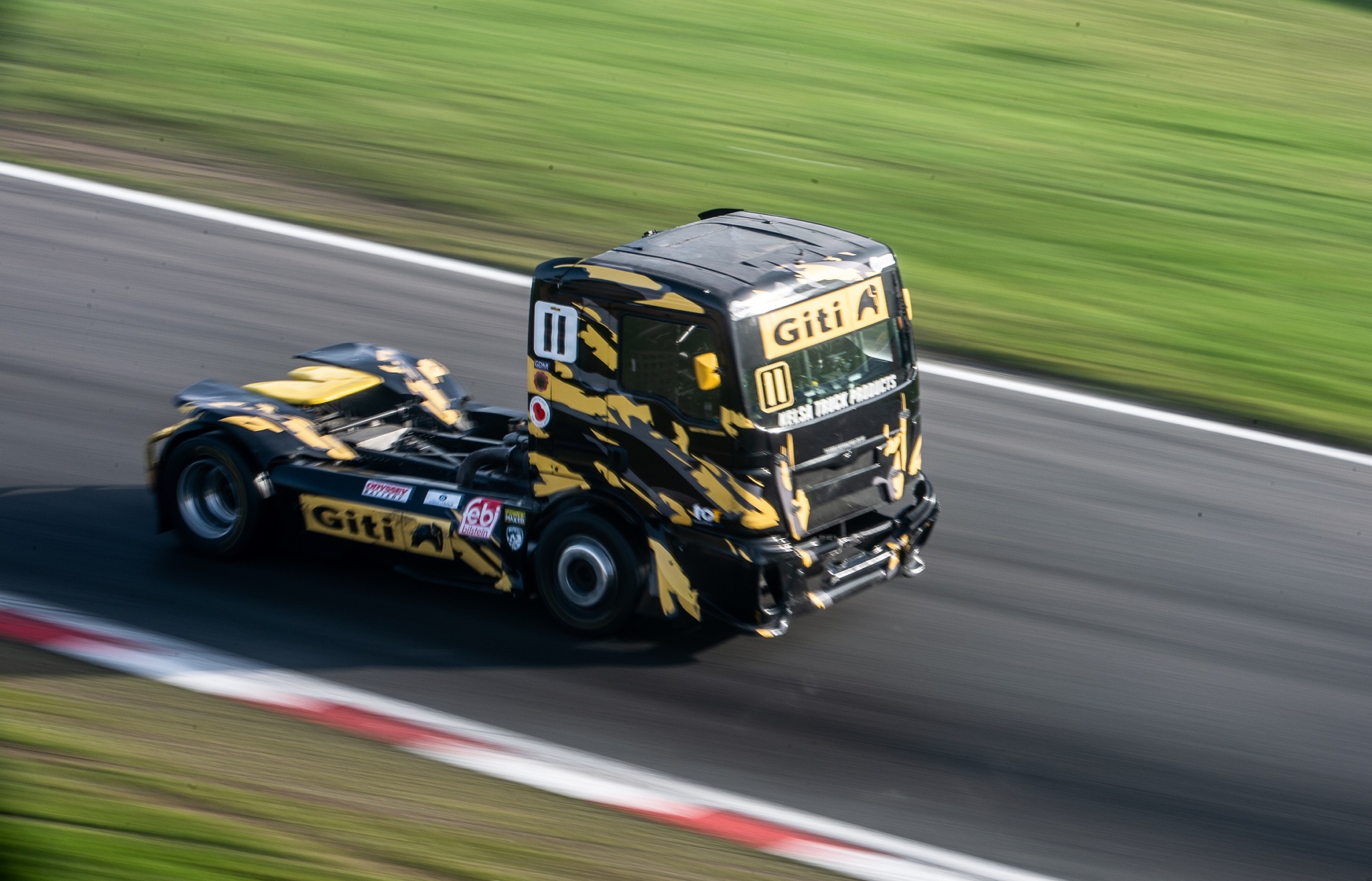 Giti Tire’s Gibson finishes third in 2021 British Truck Racing Championship