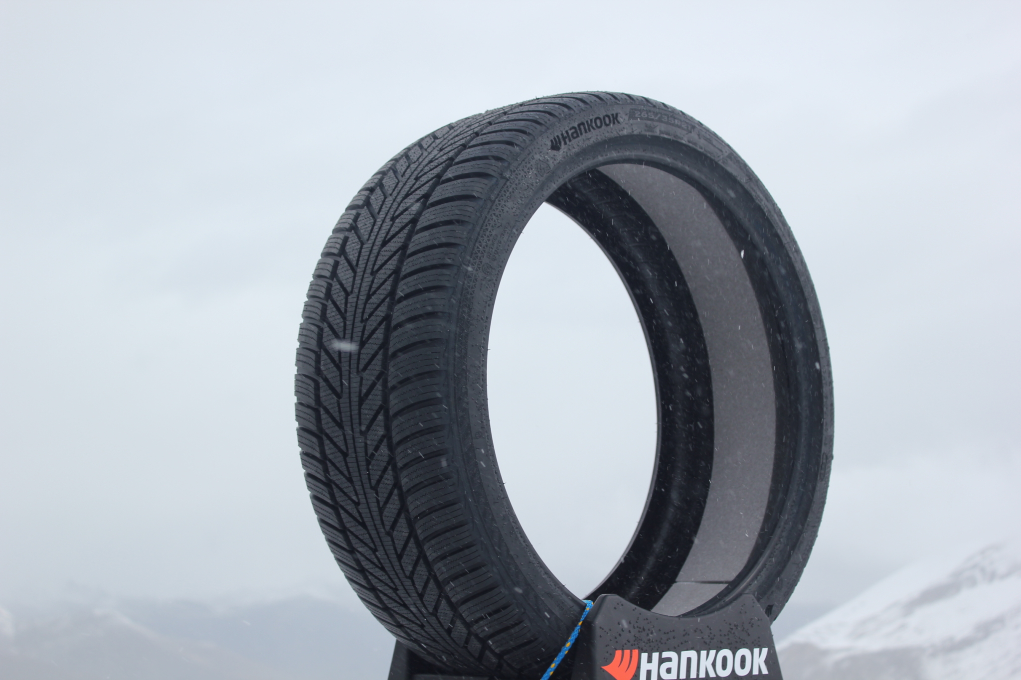 Hankook launches iON winter line within its electric vehicle tyre range