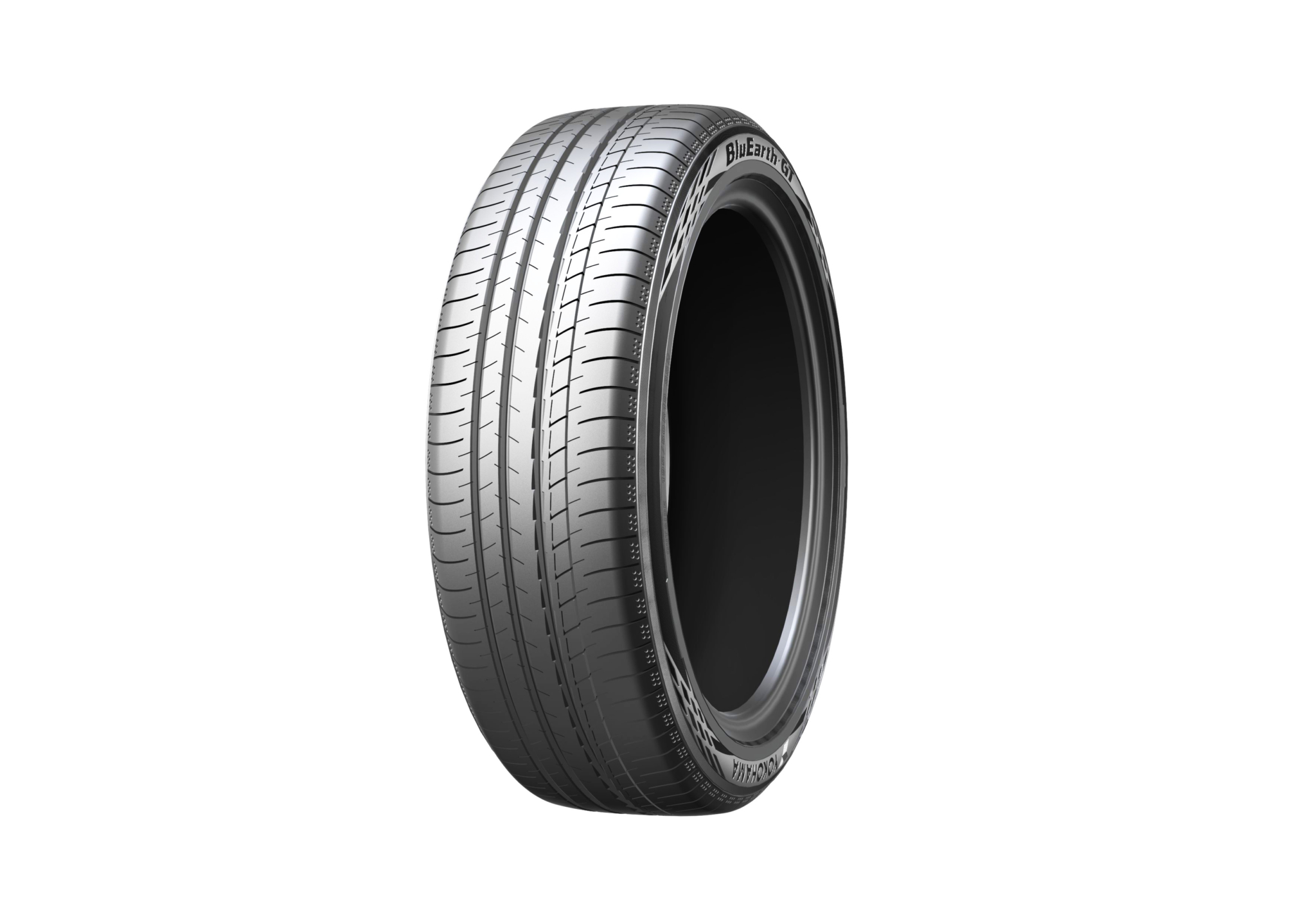 Toyota Prius PHEV to run on Yokohama BluEarth tyres