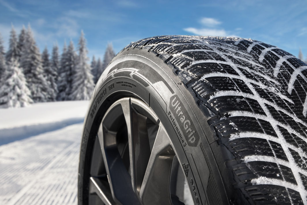 Goodyear performance отзывы. Goodyear ULTRAGRIP 400. Goodyear ULTRAGRIP 700. Goodyear ULTRAGRIP Ice. ULTRAGRIP Performance 3.