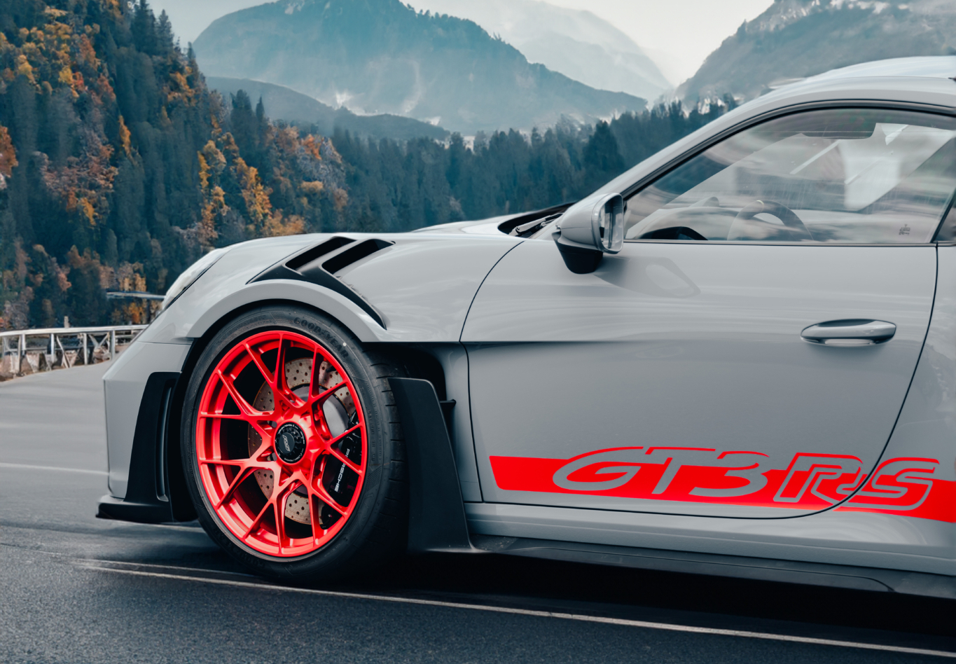 Goodyear Eagle F1 SuperSport R, RS approved for new Porsche 911 GT3 RS